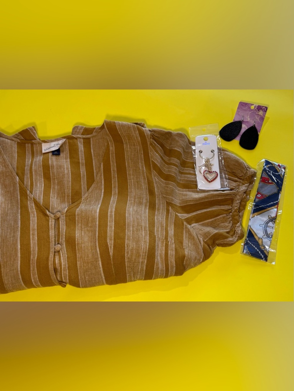 Universal Thread Brown and Cream dress and accessories